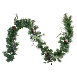 Northlight Frosted Garland