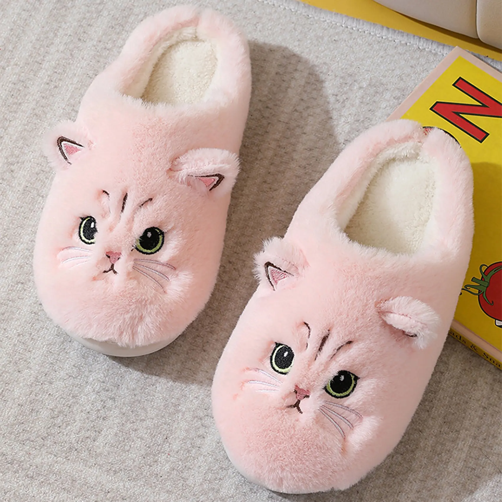 Kawaii Cat Face Fleece Slippers, Non Slip Soft Warm Home Slides, Cartoon Cat Plush  Indoor Slipper For Women
