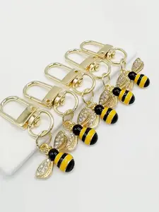 5 Piece Set Water Drill Bee Keychain, Decorative Key Ring, Perfect for Wedding Gifts, Birthday Presents, Graduation Season, New Semester, Fashionable Alloy Keychain, Rhinestone Keychain