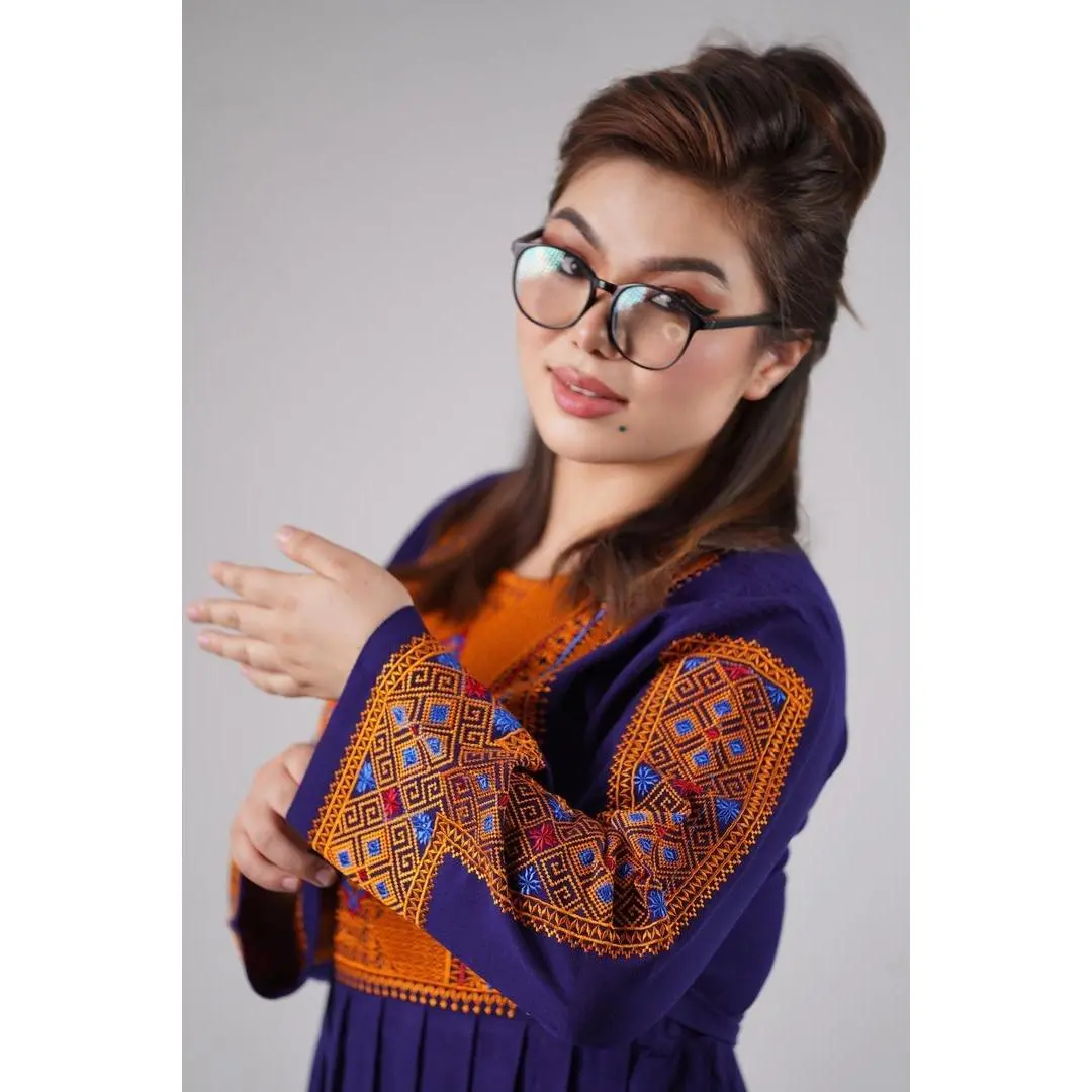 New Stylish Hazaragi embroidered Shawl - W22