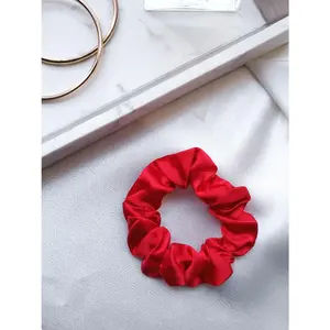 MINI SILK SCRUNCHIE