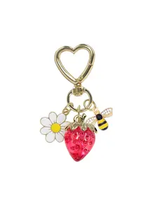 Cute Daisy Bee Strawberry Bag Charms Keychain, Floral Pattern Keychain, Floral Purse Accessories Strawberry Bag Chain with Daisy & Bee Pendant Heart Lobster Clasp Key Ring for Women Handbags Backpack Car Key Fob