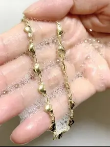 Heart Charm Stainless Steel Bracelet, Elegant Women's Jewelry Accessory, Perfect Gift for Her, Durable Daily Wear, Random Heart Count