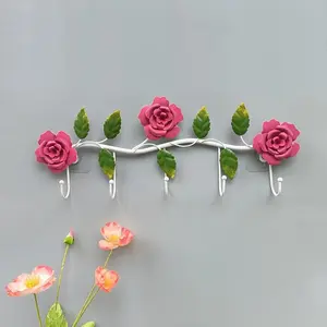 Creative Iron Rose Wall Hooks for Rural Style, Suitable for Hanging Bags, Coats, And As Decorative Storage Hooks in Bathrooms And Entryways
