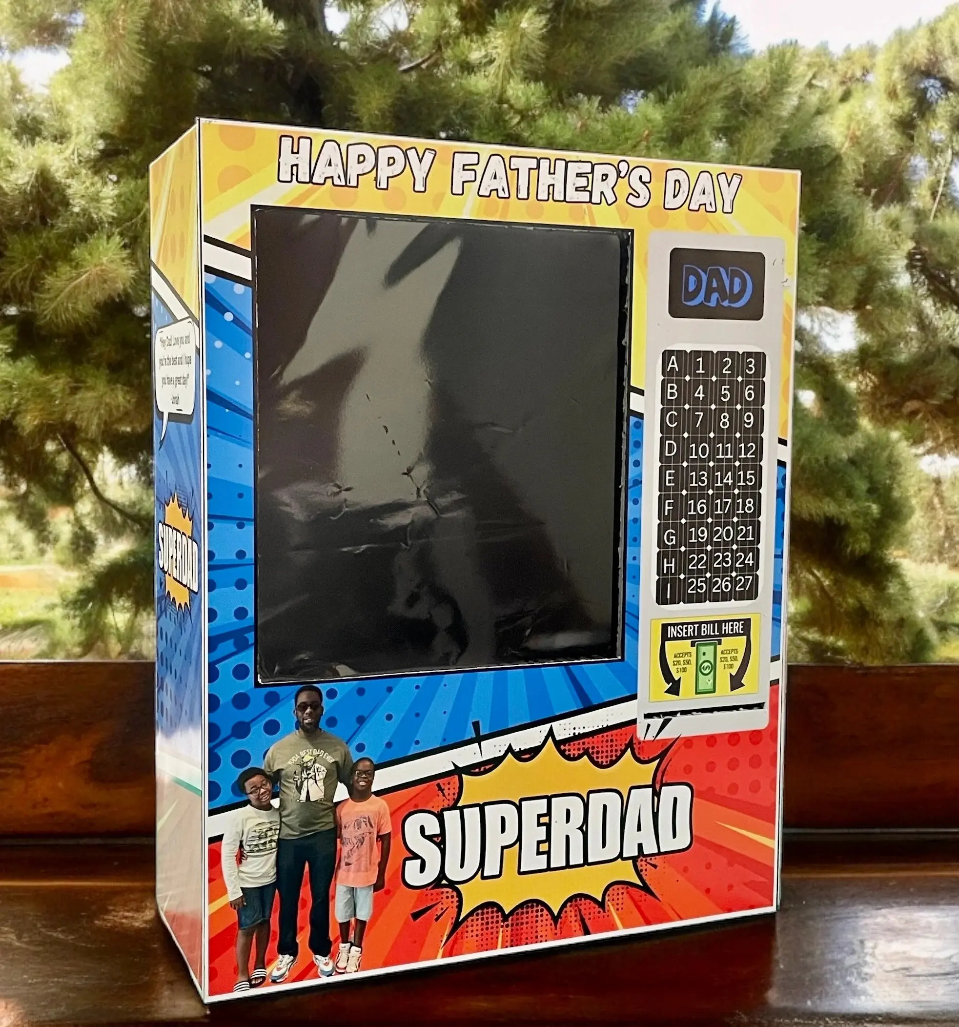 Super dad Fathers Day Faux Vending Machine, Personalized Superdad Gift, Vending Machine Gift For Dad, Custom Father’s Day Vending Machine