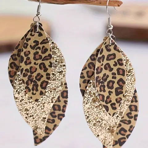 Vintage Leopard Print Sequin Earrings, Animal Print Earrings, Statement Earrings, Fashionable Earrings, Women's Fashion Jewelry, Sparkling Party Accessories, Stylish and Elegant Design
