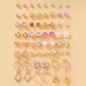 Mini earrings (random  two)