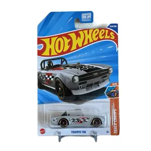 Hot Wheels Treasure Hunt Triumph TR6 1:64 Diecast Car Collectible Model