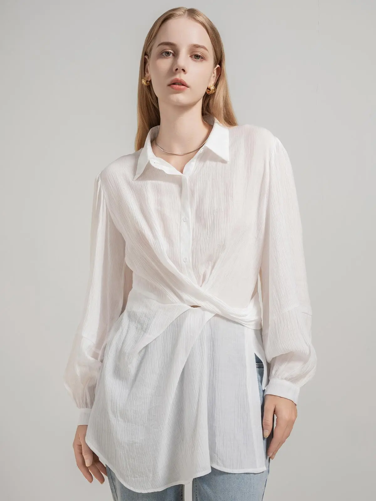Z Women's Classic White Long-Sleeve Shirt – Effortless Elegance
