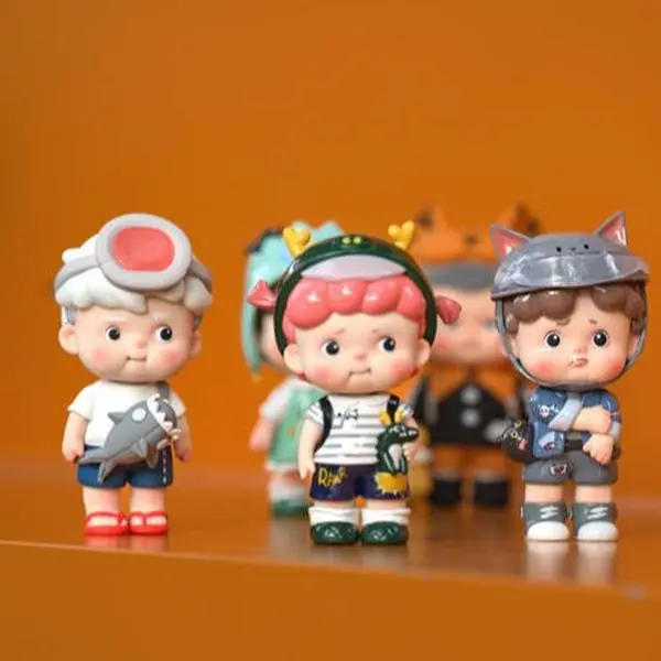 Little Team- Sweet Time In Iron Lane Blind Box   Collection