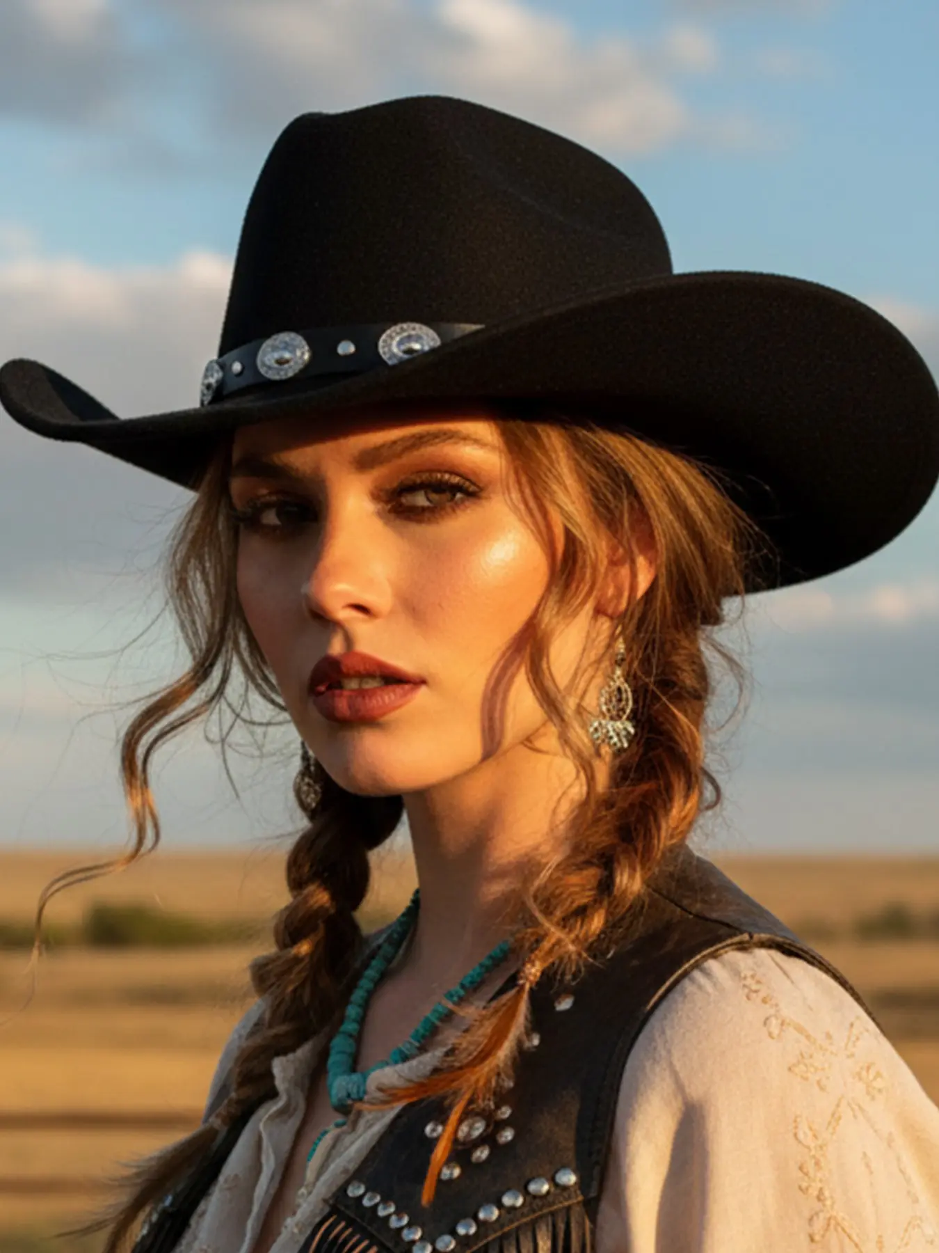 Bohemian Western Style Cowboy Cowgirl Hat Floppy Hat with Studs, Elegant Design, Unisex Fashion Accessory, Perfect for Music Parties, Gatherings, Birthdays, Vacations