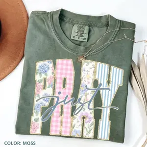 Comfort Colors Pray Shirt, Christian Faith Based Tee, Preppy Floral Patchwork T-Shirt, Coquette Gingham Aesthetic Top, Cute Church Outfit Gifts, Gift For Women, God Gift