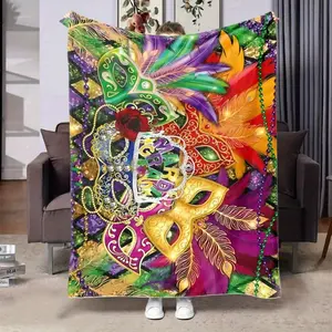 1pc Mardi Gras Pattern Flannel Throw Blanket - Colorful Design With Golden, Purple, And Green Masks, Feathers, And Beads - Friends And Family, All-Season Use Sofa And Bed Decor, Travel Accessory|Festive Home Decor|Fiber, Mardi Gras Decorations