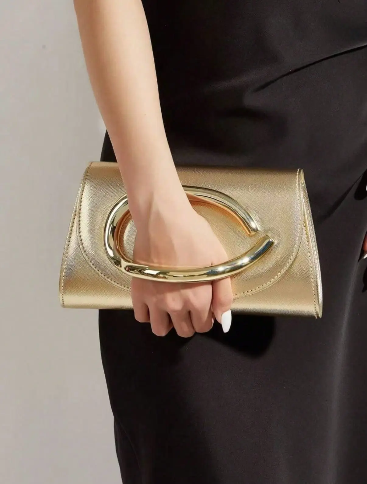 Women's Gold Clutch Bag - Elegant Stylish Purse with Detachable Chain Strap, Glitter Shiny Crossbody for Evening Prom Wedding Events