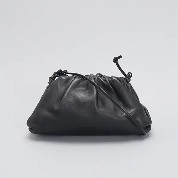 Pre-owned Bottega Veneta leather Clutches & Wristlets Mini Pouch BGP200464