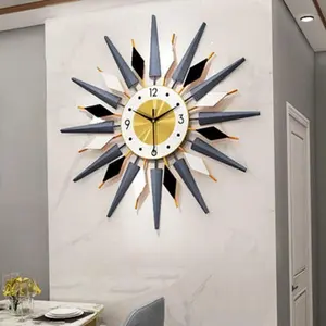 23.6 Inch Large Retro Metal Art Clock Mid Century Modern Wall Vintage Wall Clock Decor Iron Living Room Decoration Items