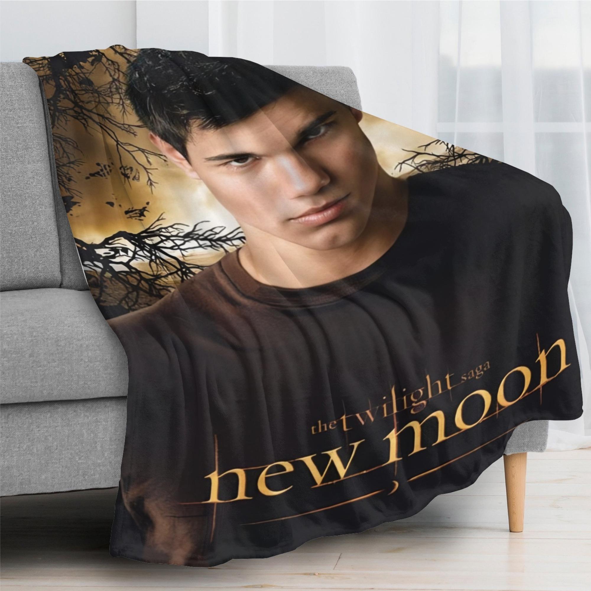 Viral Twilight New Moon Blanket - Ultra-Plush Throw With Jacob Black Poster Art30x40 40x50 50x60 60x80inch Viral Twilight New Moon Blanket - Ultra-Plush Throw With Jacob Black Poster Art30x40 40x50 50x60 60x80inch