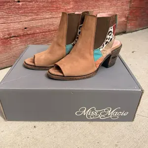 Miss Macie Nutin Fancy Boots