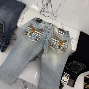 MENS HIGH QUALITY BOOTCUT JEANS.