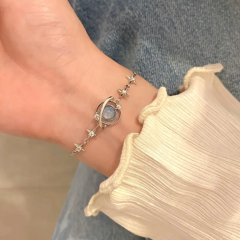 Stylish And Sophisticated Creative Design of a Minimalist Bracelet Featuring Cosmic Planets, Perfect As a Versatile Gift for Girls And Friends, Suitable for Everyday Wear