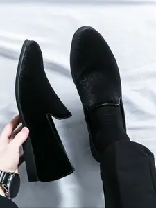 Men's Round Toe Low Heel Patterned Velvet Loafers, Fashionable Comfortable Casual Shoes, Stylish Footwear for Daily Wear