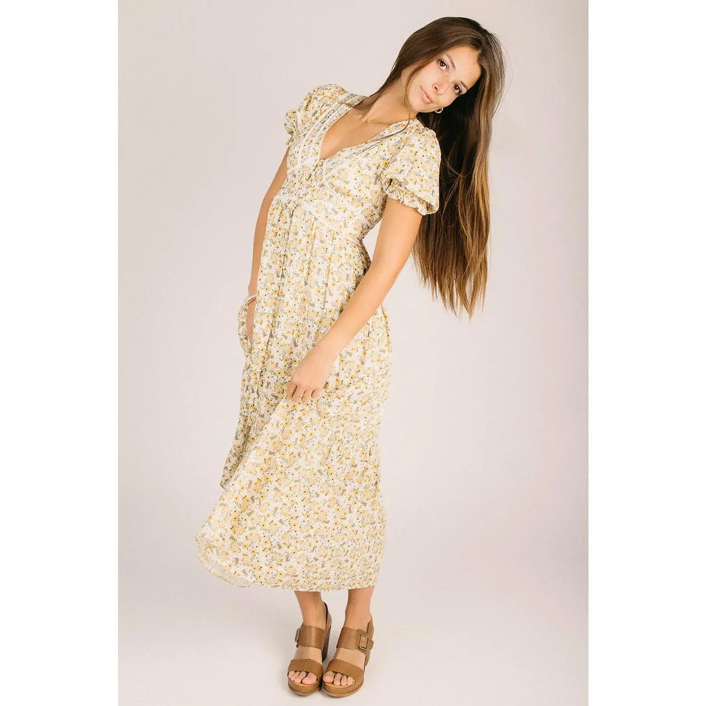 The Mayfield Floral Button-Up Dress in Summer Daffodil