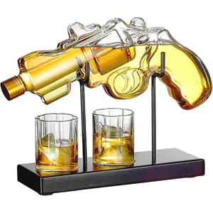 Creative Pistol-shaped Whiskey Decanter Set, 1 Set Home Whiskey Decanter with Wine Glasses and Stand, Bar Liquor Dispenser, Suitable for Family Bar Cocktail Party