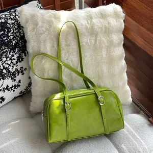 Vibrant Lime Green Women's Fashion Handbag - Retro Chic Synthetic Leather Purse with Detachable Strap, Zipper Closure, and Stylish Design for Everyday Use, Versatile Accessory | Minimalist Aesthetic | Oiled Edge Detailing
