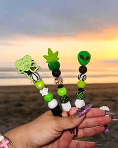 KnottieHooks - Premade Customizable Litty Crochet Hooks with Unique Toppers & Cool Design for Durable Comfortable Crafting