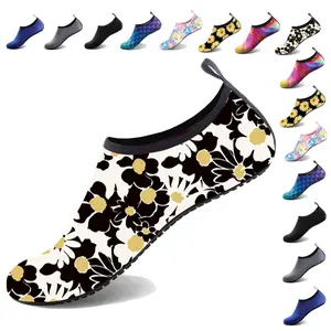 Summer Water Shoes Quick Drying Barefoot Water Shoes Comfortable Lightweight Design for River Beach Swimming Pool Hiking Breathable Elastic Fabric Anti-slip Sole - Watershoes with Floral Pattern Slip On Style