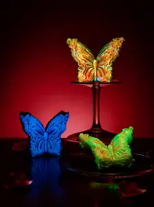 [Wildry] Glowing 3D Butterfly Low-Temperature Candle | Large 42°C Warm Melt Wax | Easy Peel & Scented | Spa & Sensory Gift