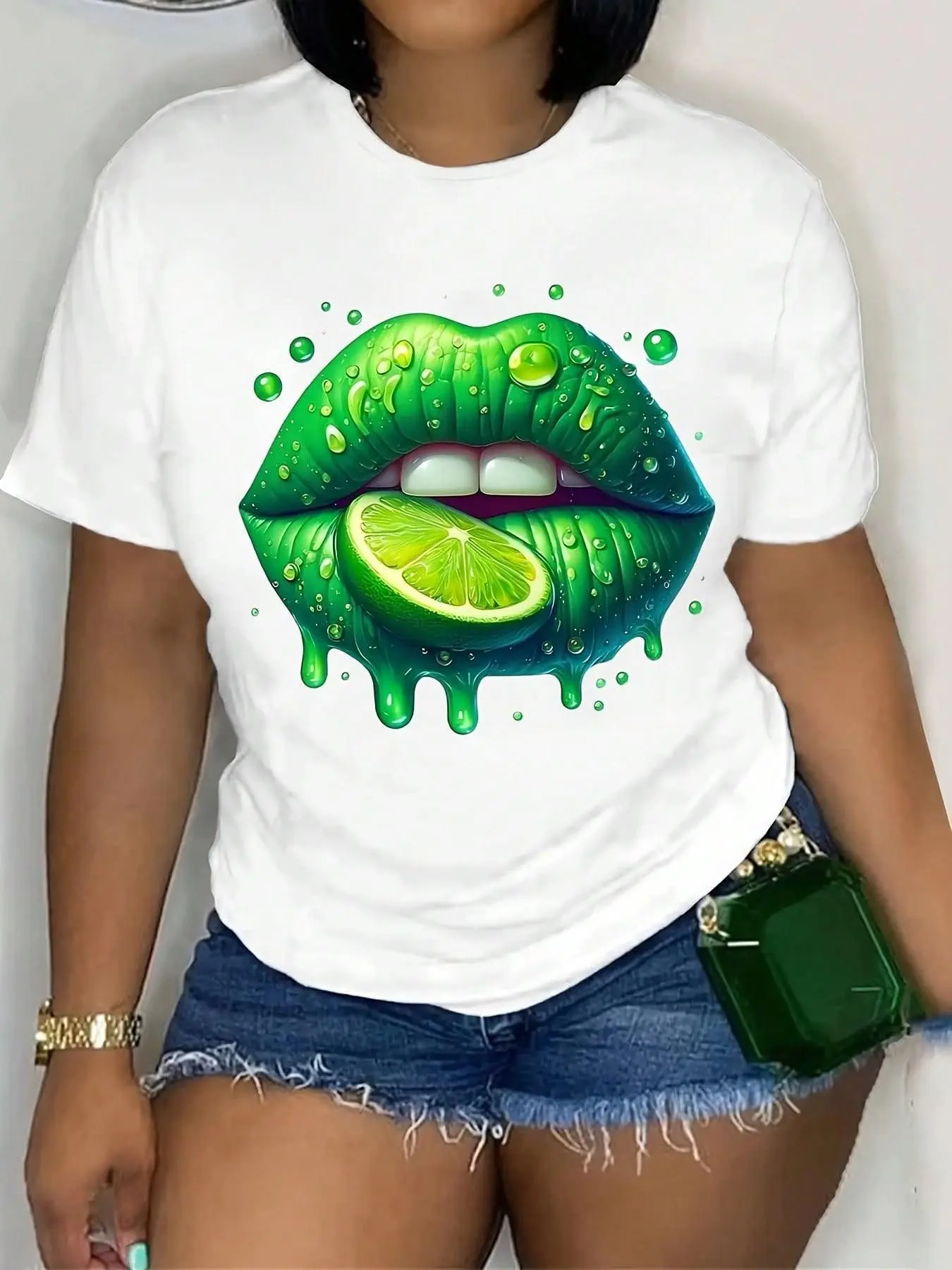 Plus Size Women's Lime Slice Lips Graphic T-Shirt -  Cotton Short Sleeve Round Neck Casual Top, Breathable Summer Tee For Outdoor Activities & Casual Attire