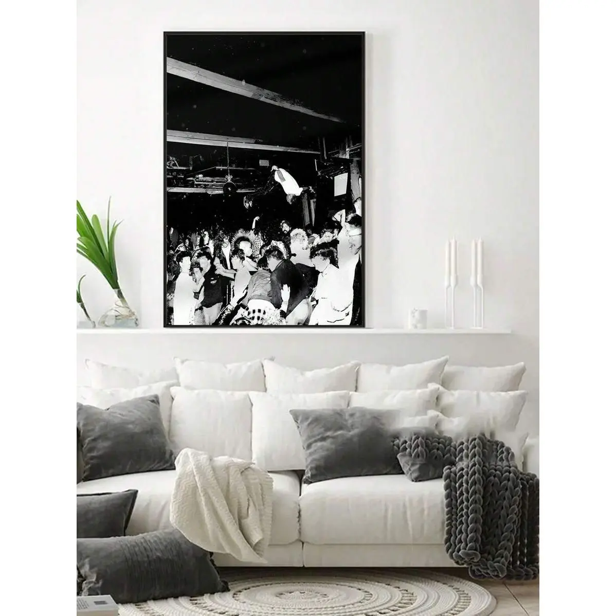 Vintage Punk Mosh Pit Black and White Artistic Canvas Poster - Frameless 90s Rock Concert Photography Print, Waterproof Home Decor, Bedroom Accessory, Ideal Gift for Studio Enthusiasts, Water Proof