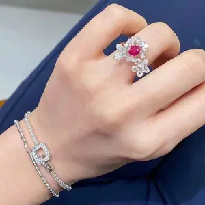 A luxurious hand polished Mosonite colored bracelet paired with colored zircon, sparkling Mosonite, and colored zircon. Master level aesthetic design. Excellent quality. Brilliant and radiant. High quality manual polishing