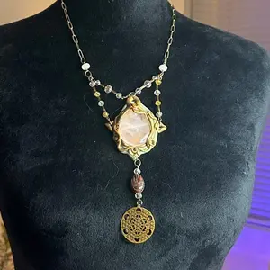 Rose Quartz and Metatron's Cube Body Grid Activation Necklace for Adults with Elegant Design and Healing Properties