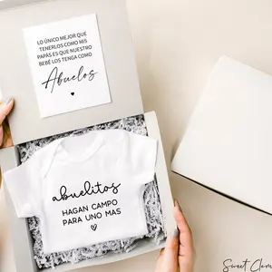 Spanish Pregnancy Announcement Gift Box, Abuelitos Hagan Campo Para Uno Mas Baby Bodysuit, Anuncio de Embarazo Abuelos Padres Abuelitos Box