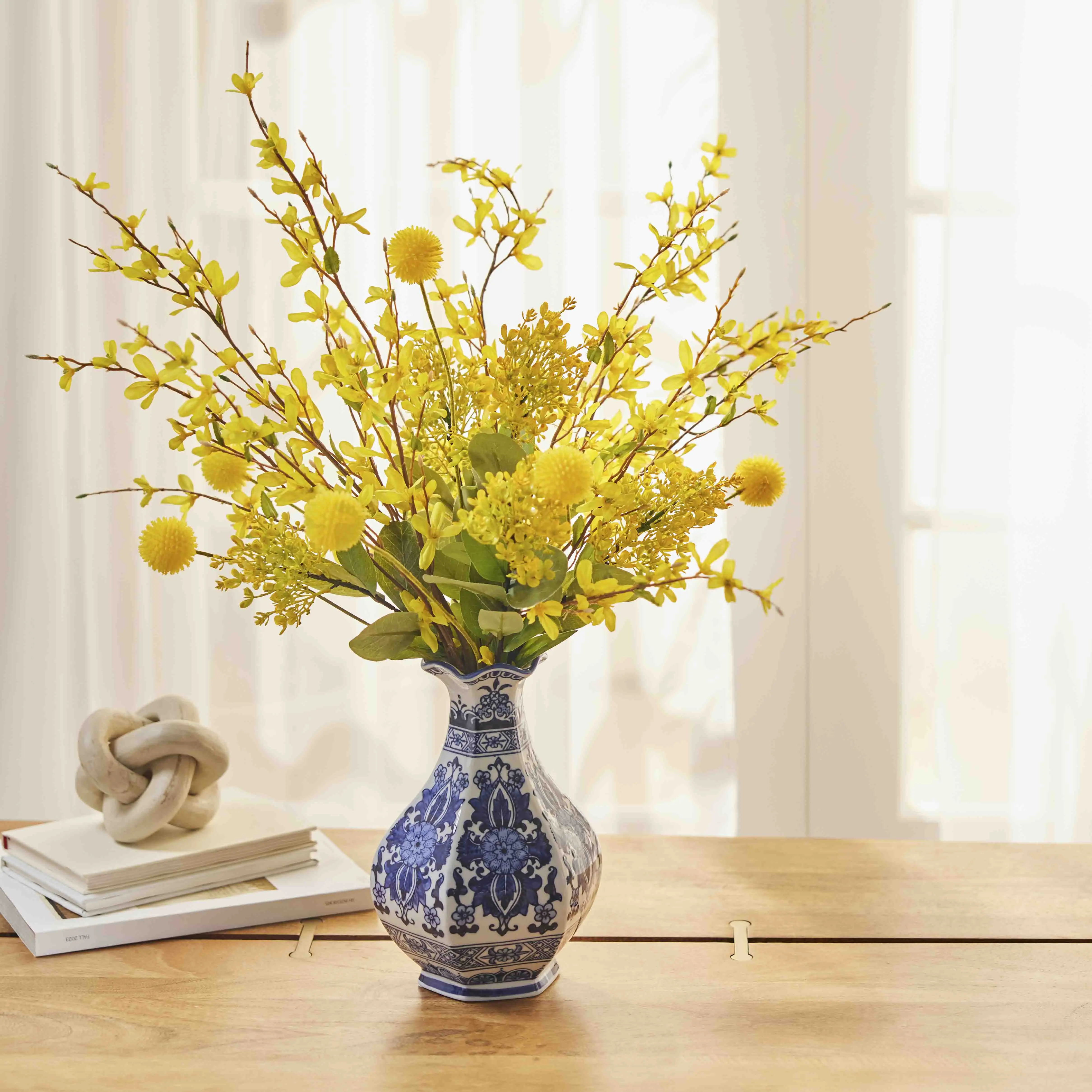Chinoiserie Style Decorative Vase - Luxurious Centerpieces Vase with Yellow Forsythia Branches, Billy Balls, Handmade Craft Indoor Home Decor Accessory, Ideal Gift for Home Supplies, Flower Vase
