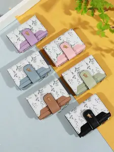New Women's Short Wallet, Cute Cartoon Handheld Coin Purse, Style Small Fresh Student Card Holder, Perfect Gift for Friends, Stylish Wallet