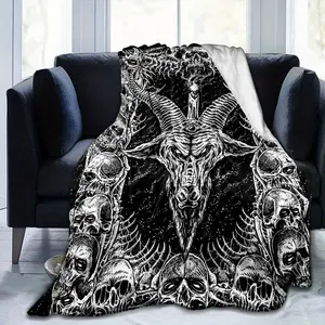 Ultra-Soft 3D Devil Skull Pattern Blanket - Soft Fleece, Suitable For Bed, Sofa, Lounge Chair |   Hypoallergenic And Absorbent