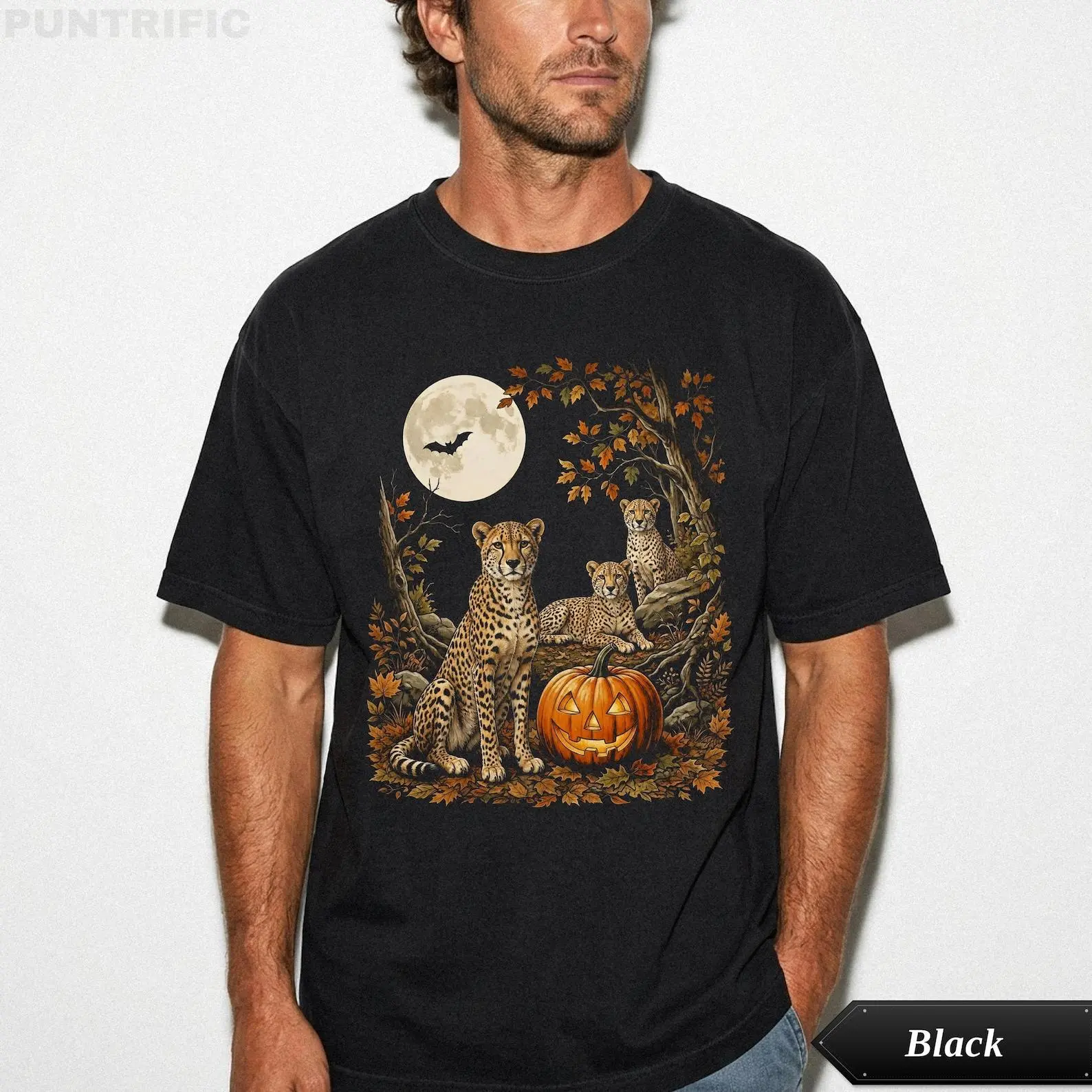 Comfort Colors Cheetah Halloween T-Shirt, Cute Big Cat Jack O Lantern Graphic Tee, Autumn Cheetah Family Cubs Shirt, Spooky Nature Lover Gift