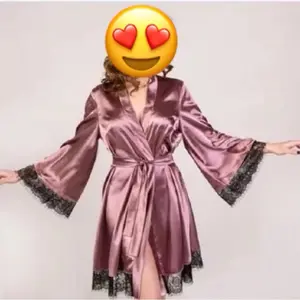 Women's Sexy Short Sleepwear Robe with Ruched Design and Frayed Sleeves - Gowns, Womenswear