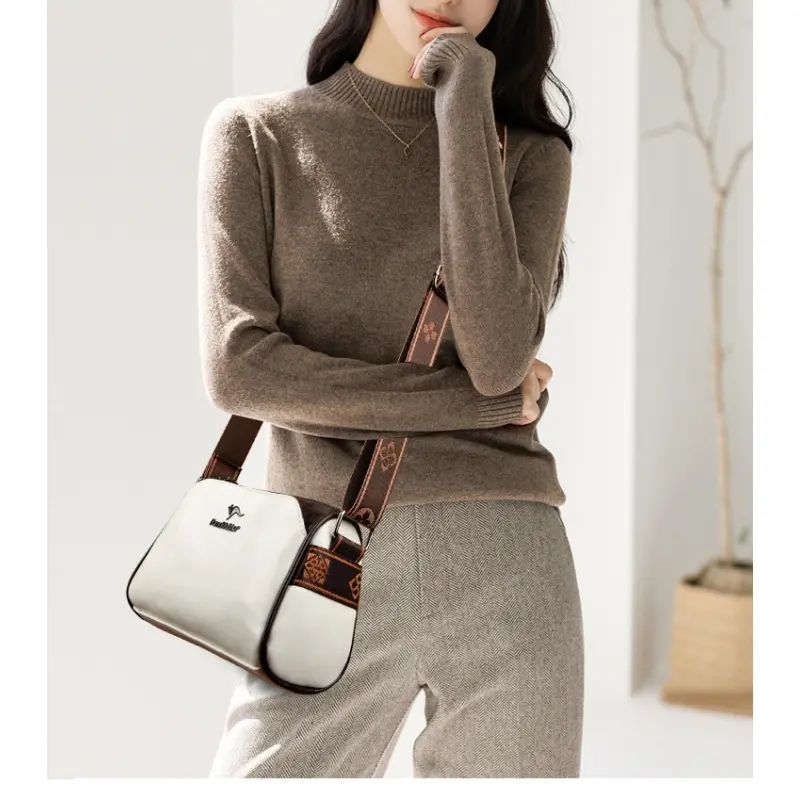 Crossbody Purses for Women Trendy,Leather Crossbody Bag,Women's Crossbody Travel Purse Built in Wallet