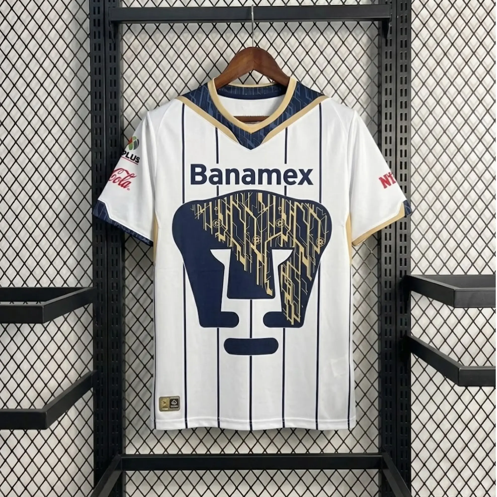 [Hot Jersey] - Pumas UNAM 2009-10 Home Soccer Jersey - Full Print Logo