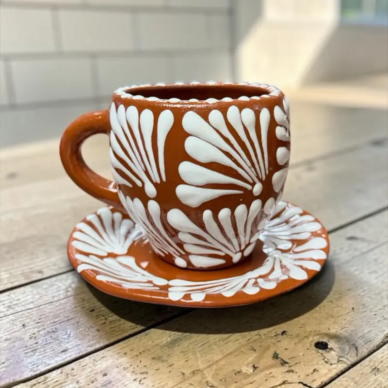 Handcrafted Terracotta Mug with Plate; Taza con plato de Barro