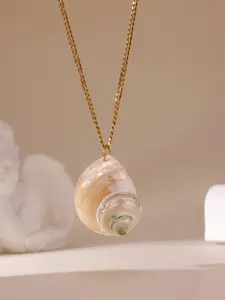 Natural Seashell Pendant Necklace - Beach Vacation Style Jewelry