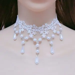 White Lace Floral Choker Necklace for Women Bridal Wedding Choker with Tassel Delicate Lace 3D Florals Adjustable Comfortable Bridal Jewelry Perfect for Vows & Last Dance