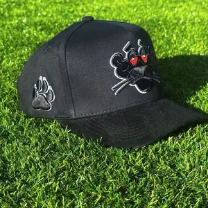 GORRA LA PANTERA NEGRA, BLACK PANTHER HAT