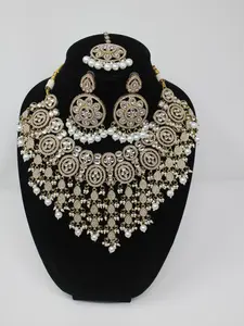 Indian Traditional Grand Bridal Formal Choker Necklace Jewelry Set for Weddings Formal Events and Special Occasions