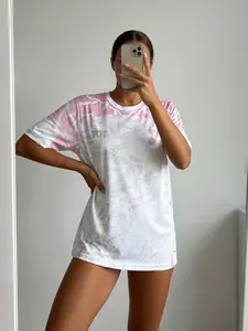 Women's Breathable Tottenham Hotspur Soccer Jersey, Stylish Jersey, Loose Fit Tot Print, Moisture-Wicking Training Top with Club Crest Accents