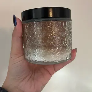 Gingerbread scented 10 ounce candle